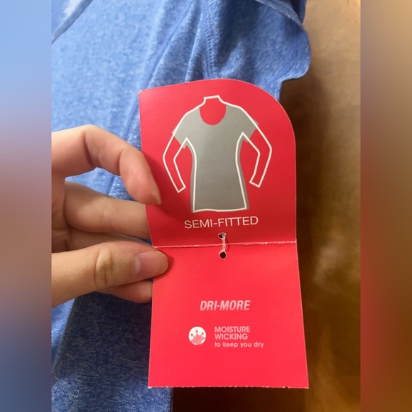 Danskin Now Semi Fitted V Neck Athletic Workout Shirt Size XXL Blue/Purple NWT - Picture 8 of 9